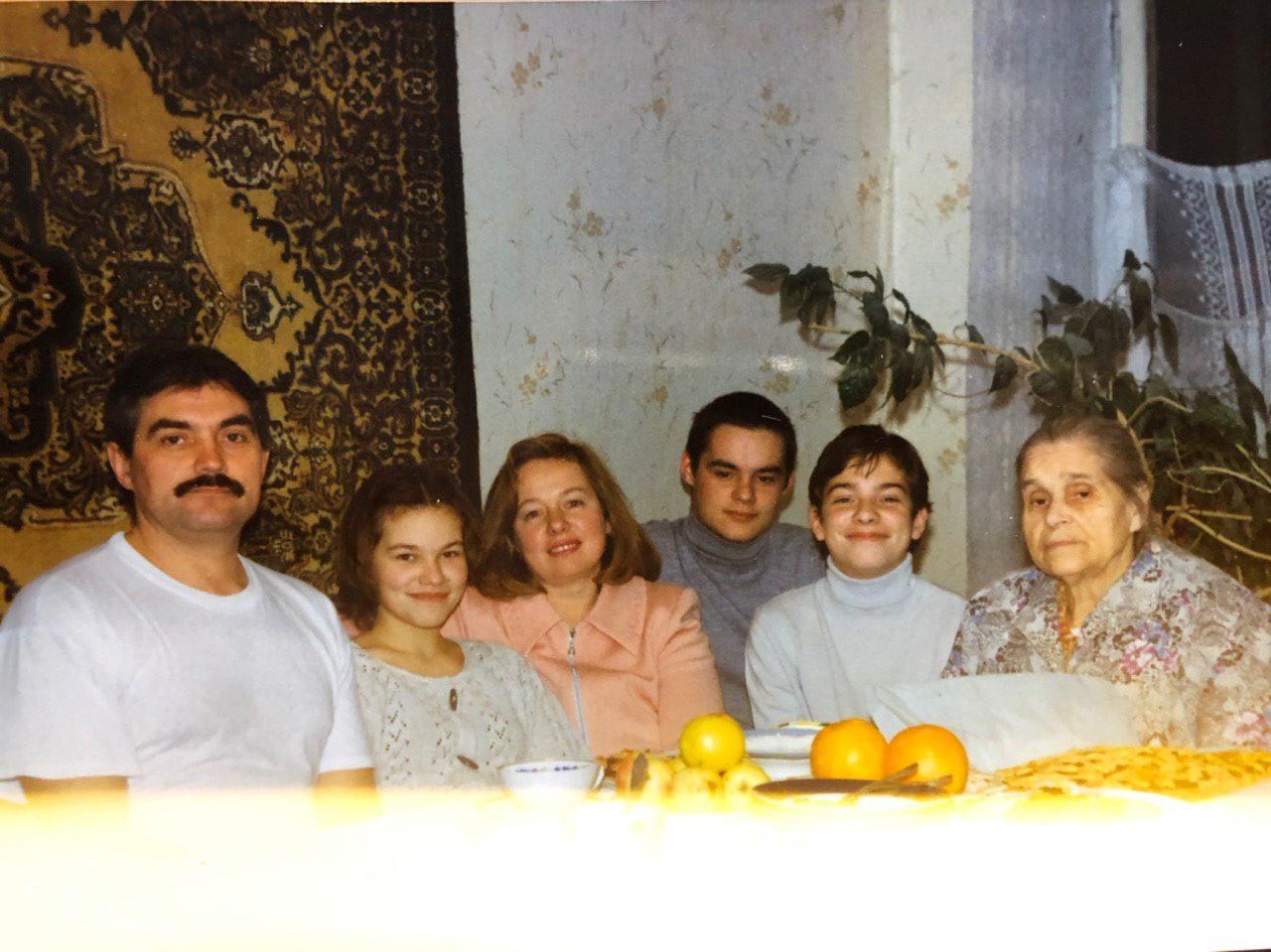 7 жизненных драм Алексея Веренчика: от чего переживал и плакал вокалист группы DETACH